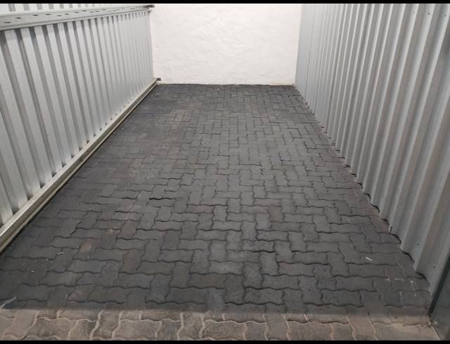 20M² STORAGE UNIT RENTED IN NEWTON PARK